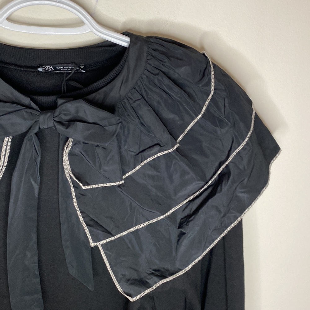 Zara Ruffled bib collar black sweatshirt with a front bow tie size M - Picture 5 of 13